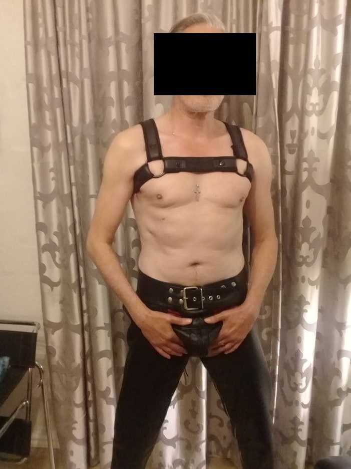Pictures of transvestites in kingerie Gia transsexual